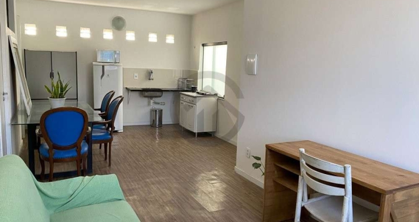 Apartamento com 1 Quarto(s) e 1 banheiro(s) para Alugar, 45 m² por R$ 2150 / Mês