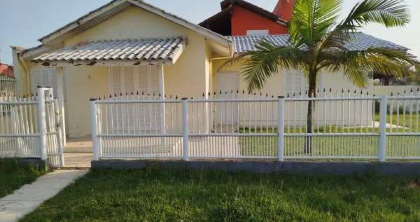 Casa com 2 Quarto(s) e 1 banheiro(s) para Alugar, 110 m² por R$ 2446 / Mês