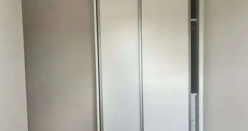 Apartamento com 2 Quarto(s) e 1 banheiro(s) para Alugar, 55 m² por R$ 1700 / Mês