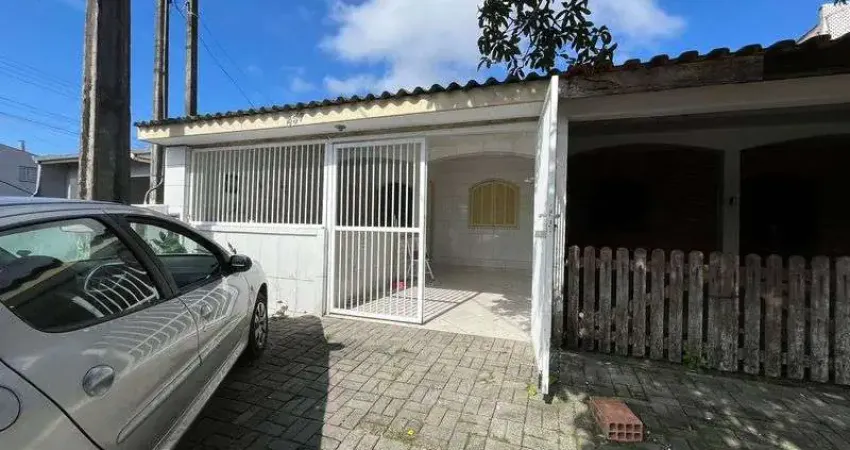 Casa com 2 Quarto(s) e 1 banheiro(s) para Alugar, 68 m² por R$ 2000 / Mês