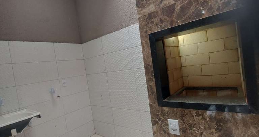 Casa com 2 Quarto(s) e 2 banheiro(s) para Alugar, 82 m² por R$ 1100 / Mês