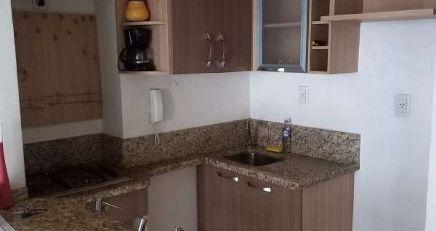 Apartamento com 1 Quarto(s) e 1 banheiro(s) para Alugar, 48 m² por R$ 690 / Mês