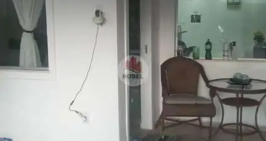 Casa com 3 Quarto(s) e 2 banheiro(s) para Alugar, 125 m² por R$ 2500 / Mês