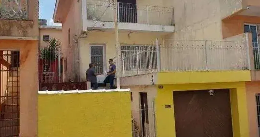 Casa com 3 quarto(s) e 3 banheiro(s) para alugar, 170 m² por r$ 3240 / mês