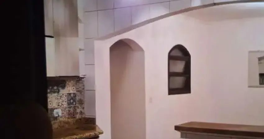 Casa com 2 quarto(s) e 1 banheiro(s) para alugar, 140 m² por r$ 2520 / mês