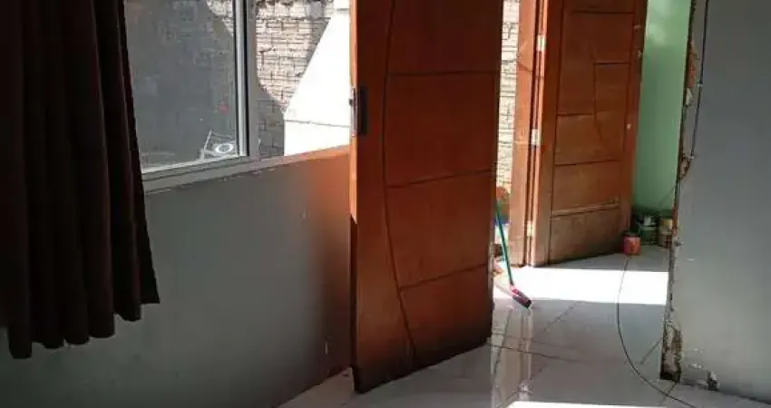 Casa com 1 quarto(s) e 1 banheiro(s) para alugar, 60 m² por r$ 840 / mês