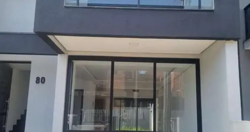 Casa com 3 quarto(s) e 2 banheiro(s) para alugar, 80 m² por r$ 4800 / mês