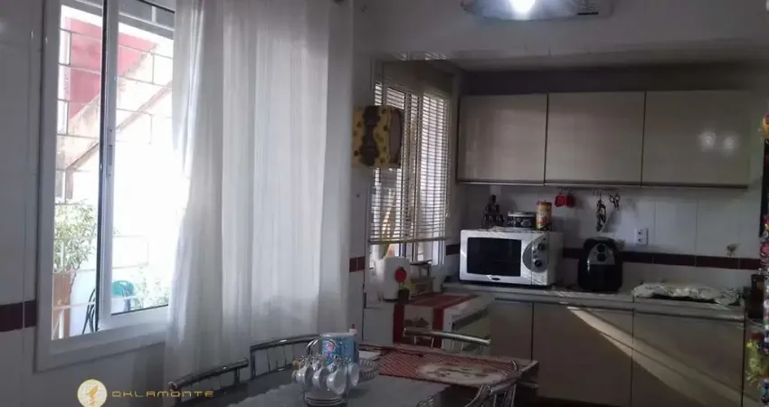 Casa com 3 quarto(s) e 2 banheiro(s) para alugar, 100 m² por r$ 1860 / mês