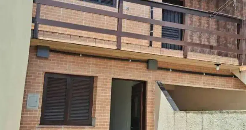 Casa com 1 quarto(s) e 1 banheiro(s) para alugar, 42 m² por r$ 780 / mês