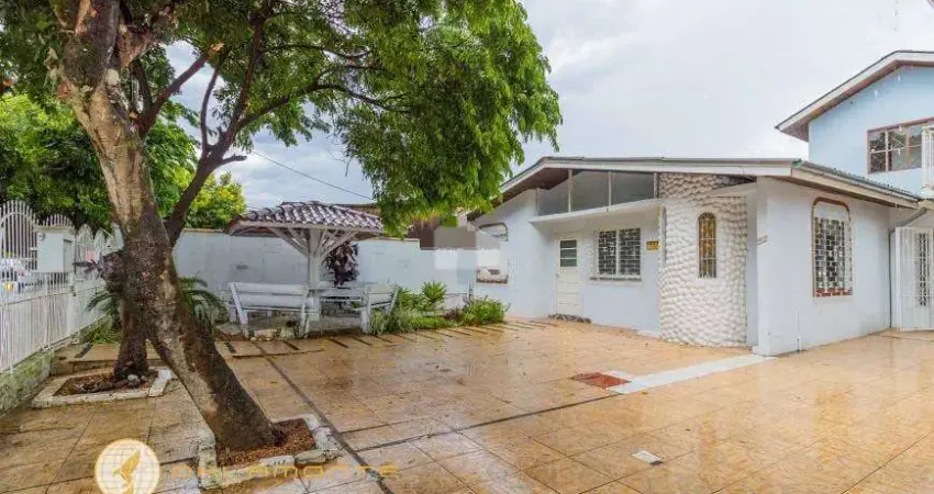 Casa com 5 quarto(s) e 5 banheiro(s) para alugar, 271 m² por r$ 5400 / mês