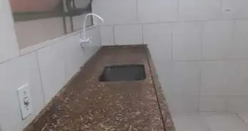 Casa com 2 quarto(s) e 1 banheiro(s) para alugar, 80 m² por r$ 1620 / mês