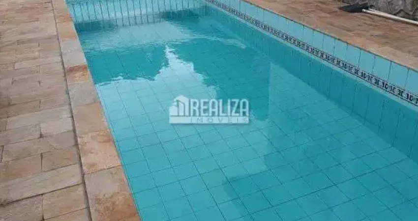 Casa com 5 quarto(s) e 3 banheiro(s) para alugar, 180 m² por r$ 6667 / mês