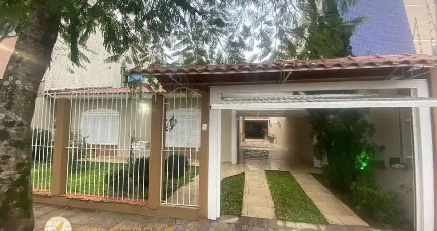 Casa com 3 quarto(s) e 3 banheiro(s) para alugar, 200 m² por r$ 6000 / mês