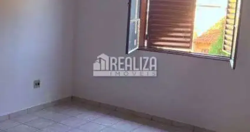 Apartamento com 3 quarto(s) e 3 banheiro(s) para alugar, 129 m² por r$ 2110 / mês