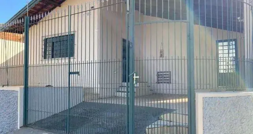 Casa com 4 quarto(s) e 3 banheiro(s) para alugar, 100 m² por r$ 2300 / mês