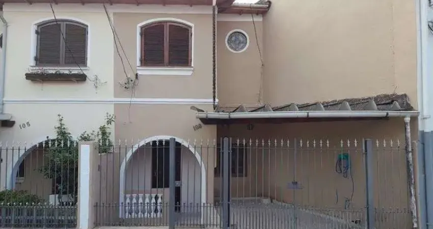 Casa com 2 quarto(s) e 1 banheiro(s) para alugar, 55 m² por r$ 2400 / mês