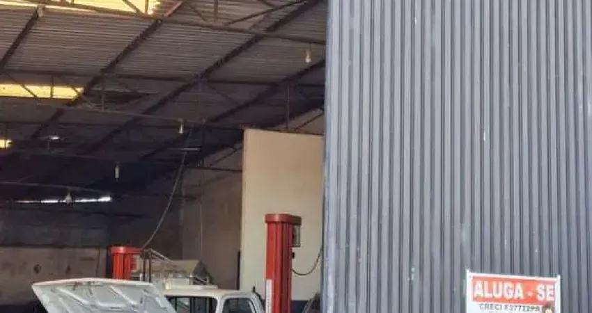 Casa com 1 quarto(s) e 1 banheiro(s) para alugar, 300 m² por r$ 5600 / mês