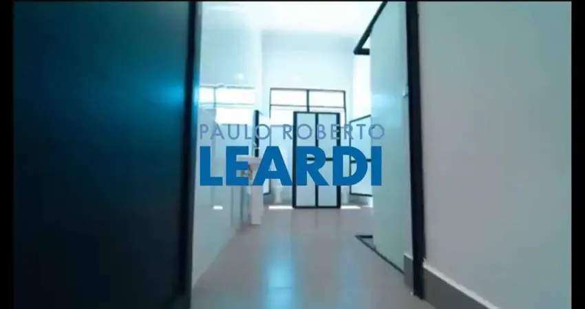 Casa com 1 quarto(s) e 3 banheiro(s) para alugar, 2216 m² por r$ 37680 / mês