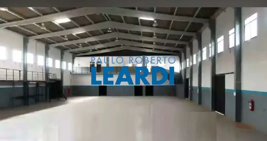 Casa com 1 quarto(s) e 12 banheiro(s) para alugar, 2041 m² por r$ 50000 / mês