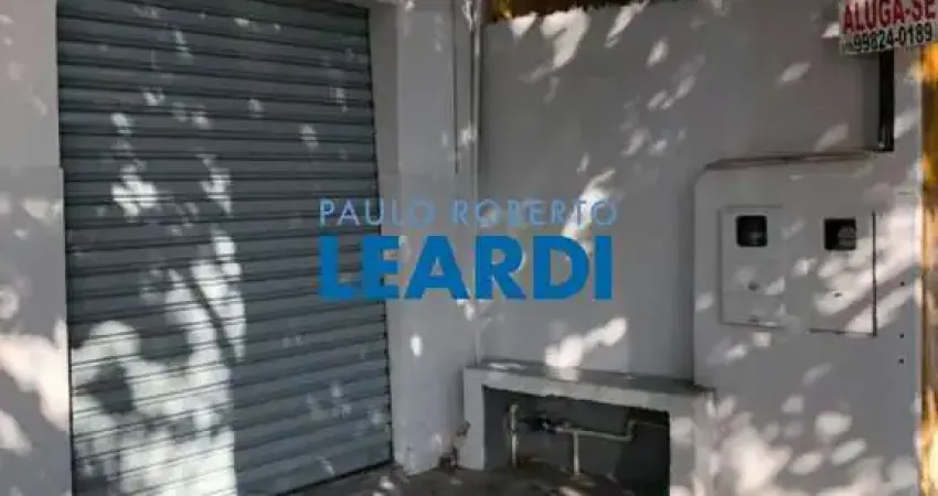 Casa com 1 quarto(s) e 1 banheiro(s) para alugar, 40 m² por r$ 1200 / mês