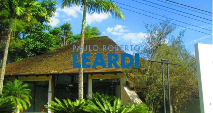 Casa com 1 quarto(s) e 1 banheiro(s) para alugar, 441 m² por r$ 9000 / mês