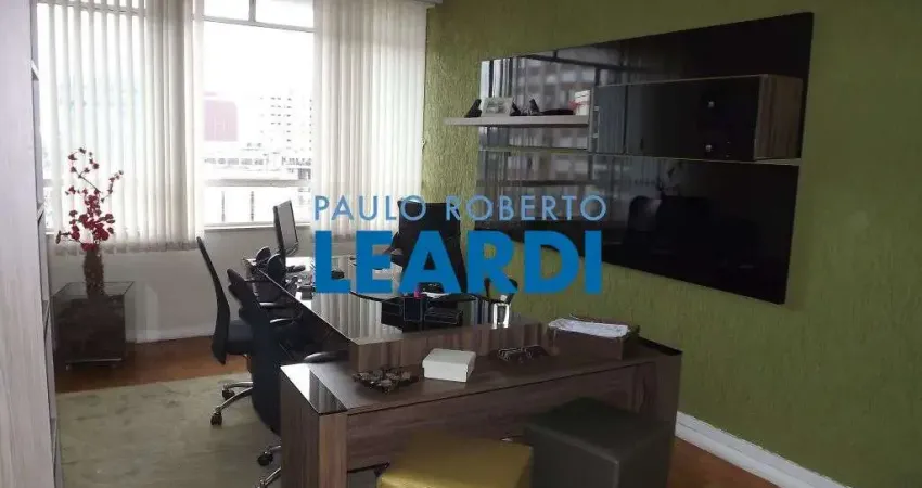 Casa com 1 quarto(s) e 1 banheiro(s) para alugar, 65 m² por r$ 1660 / mês