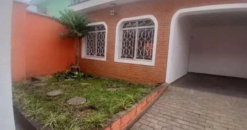 Casa com 3 quarto(s) e 3 banheiro(s) para alugar, 250 m² por r$ 4000 / mês