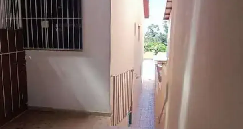 Casa com 2 quarto(s) e 1 banheiro(s) para alugar, 80 m² por r$ 1690 / mês