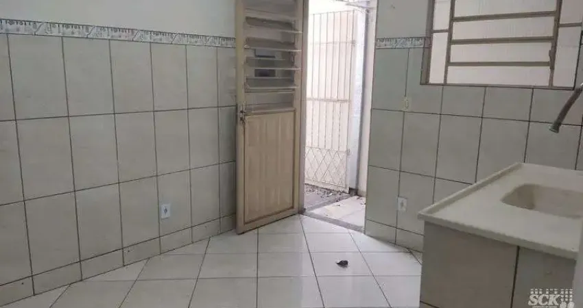 Casa com 1 quarto(s) e 1 banheiro(s) para alugar, m² por r$ 1724 / mês