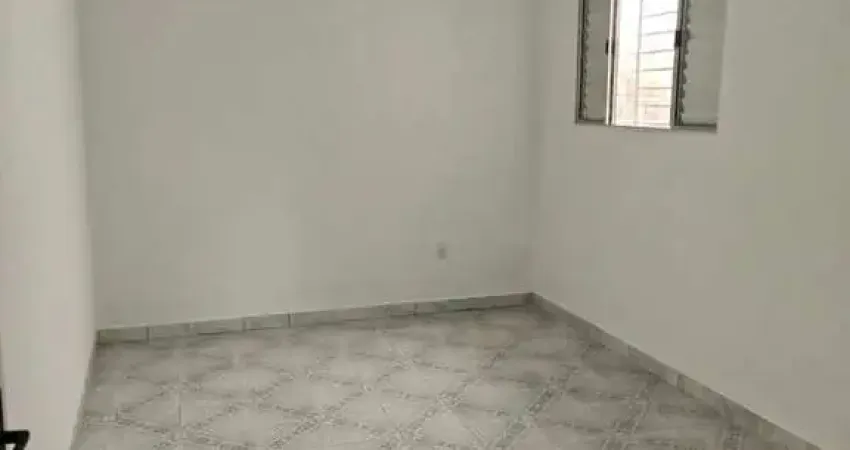 Casa com 1 quarto(s) e 1 banheiro(s) para alugar, 40 m² por r$ 1100 / mês