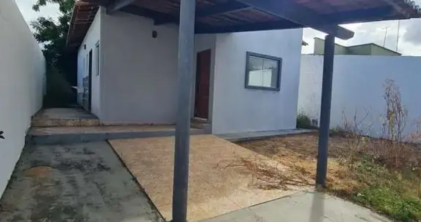 Casa com 2 quarto(s) e 2 banheiro(s) para alugar, 60 m² por r$ 600 / mês