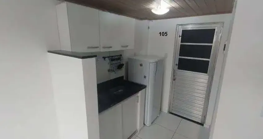 Kitnet/ studio com 1 quarto(s) e 1 banheiro(s) para alugar, 14 m² por r$ 950 / mês