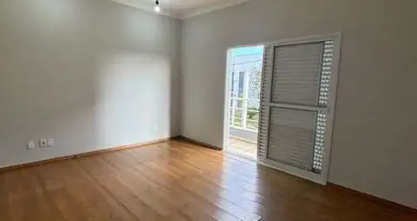 Casa em condomínio com 3 quarto(s) e 3 banheiro(s) para alugar, 250 m² por r$ 6200 / mês