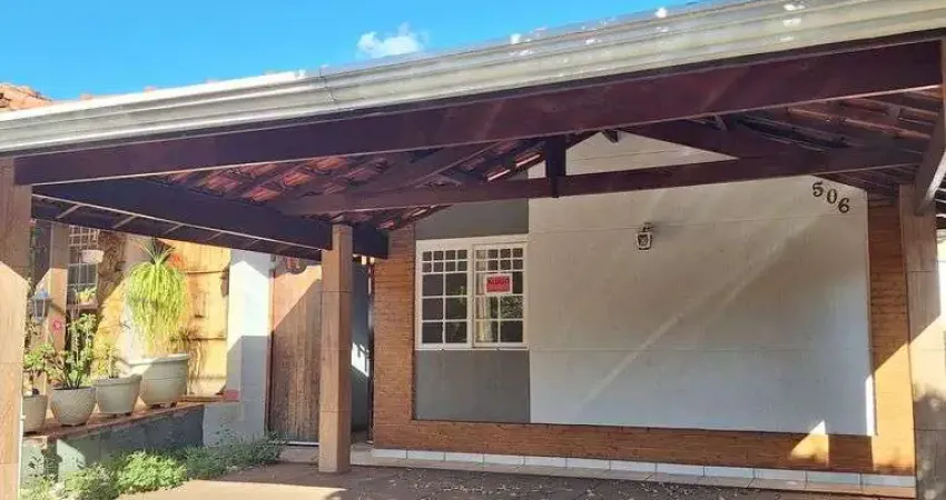 Casa em condomínio com 4 quarto(s) e 3 banheiro(s) para alugar, 150 m² por r$ 4387 / mês