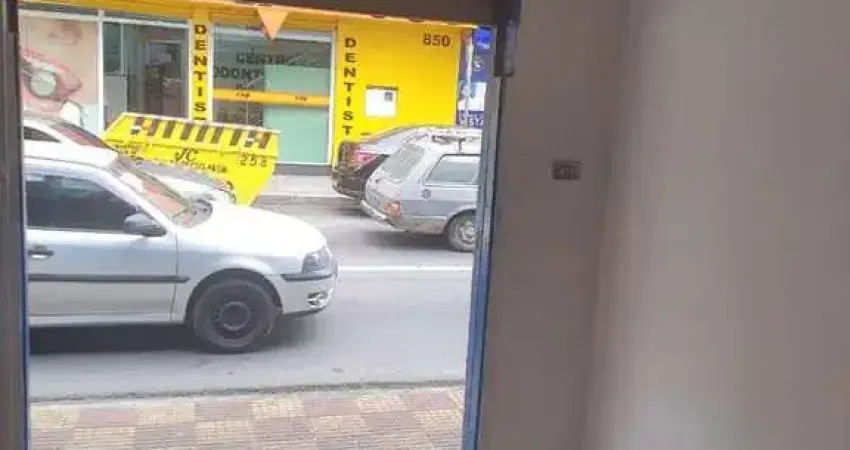 Kitnet/ studio com 1 quarto(s) e 1 banheiro(s) para alugar, 30.00 m² por r$ 2300 / mês