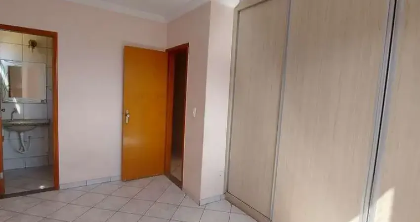 Apartamento com 3 quarto(s) e 2 banheiro(s) para alugar, 90 m² por r$ 1550 / mês