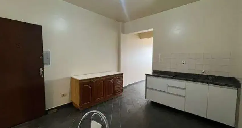 Kitnet/ studio com 1 quarto(s) e 1 banheiro(s) para alugar, 40 m² por r$ 950 / mês