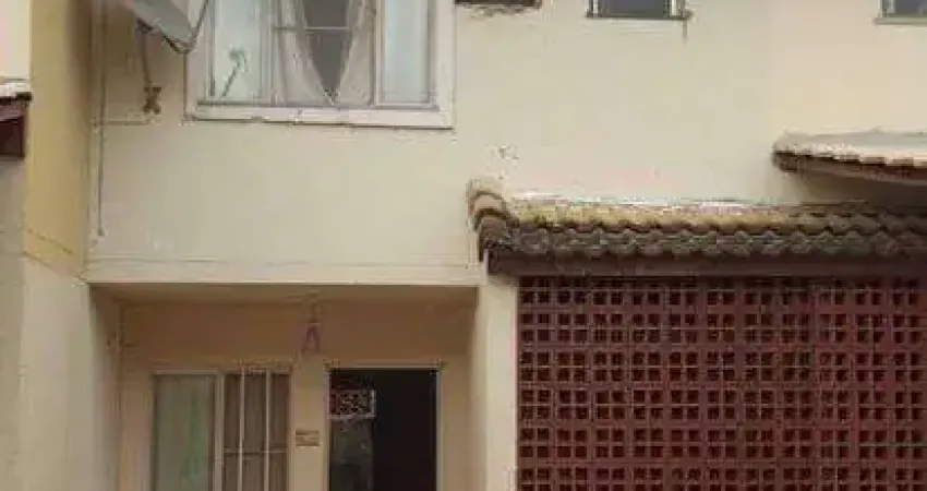 Casa em condomínio com 2 quarto(s) e 1 banheiro(s) para alugar, 60 m² por r$ 1000 / mês