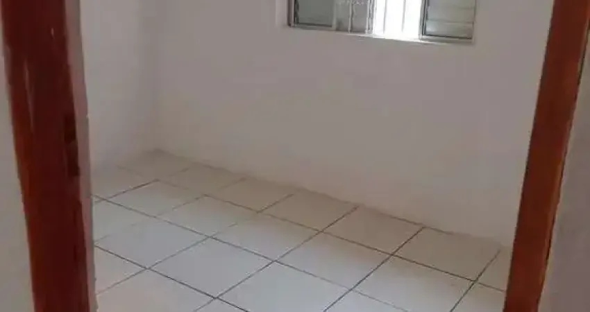Casa com 1 quarto(s) e 1 banheiro(s) para alugar, 40 m² por r$ 1210 / mês