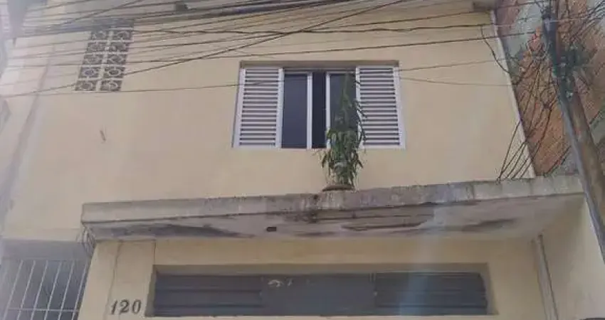 Casa com 1 quarto(s) e 1 banheiro(s) para alugar, 50 m² por r$ 1232 / mês