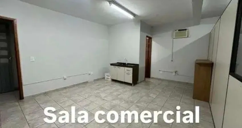 Casa com 1 Quarto(s) e 1 banheiro(s) para Alugar, 55 m² por R$ 1200 / Mês