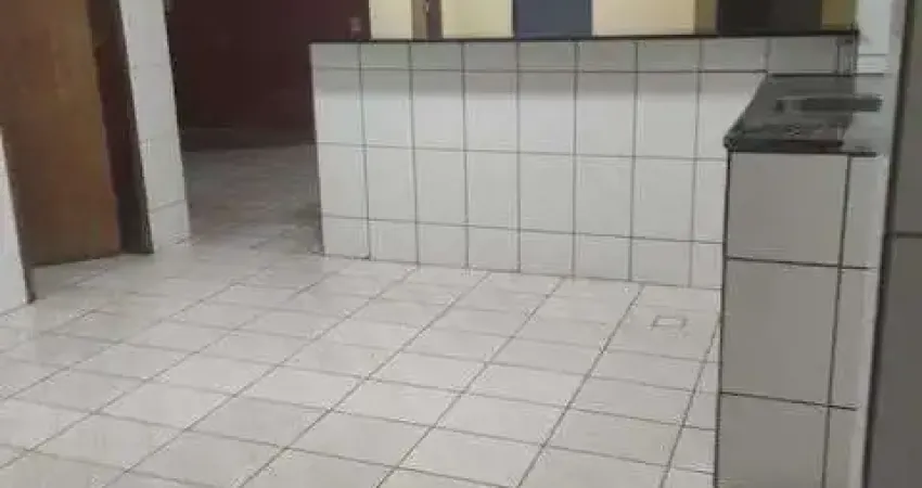 Casa em condomínio com 2 quarto(s) e 2 banheiro(s) para alugar, 50 m² por r$ 1500 / mês