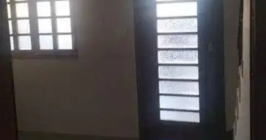 Casa com 2 quarto(s) e 1 banheiro(s) para alugar, 100 m² por r$ 2400 / mês