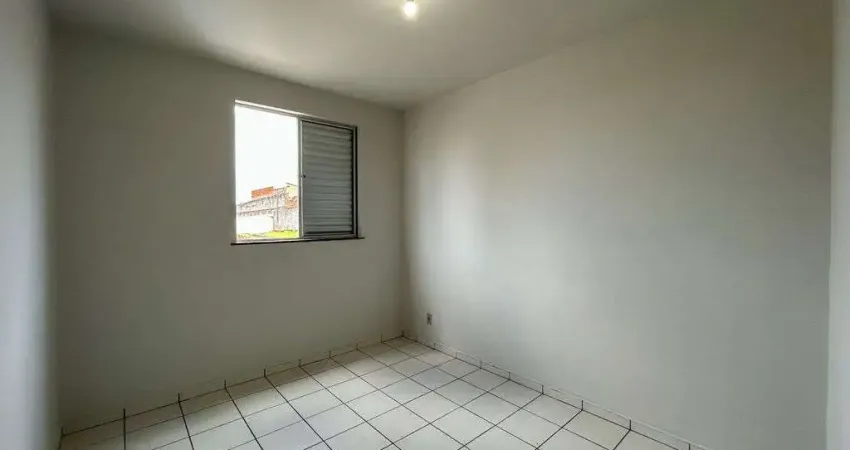Apartamento com 2 Quarto(s) e 1 banheiro(s) para Alugar, 48 m² por R$ 850 / Mês
