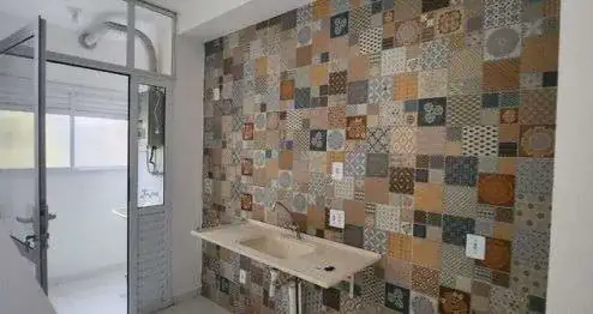 Apartamento com 2 Quarto(s) e 1 banheiro(s) para Alugar, 45 m² por R$ 2112 / Mês