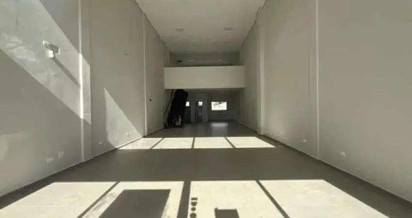 Casa com 1 Quarto(s) e 2 banheiro(s) para Alugar, 150 m² por R$ 6000 / Mês