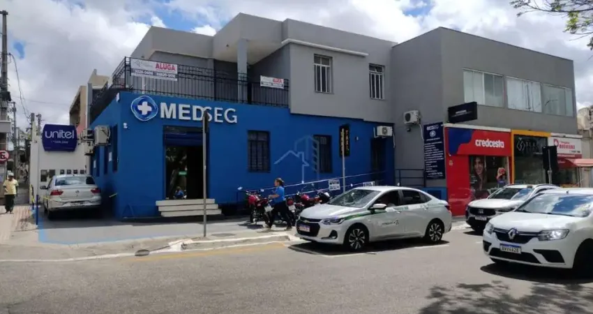 Sala comercial com 1 sala para alugar na Joaquim Correia, 16, Centro, Vitória da Conquista