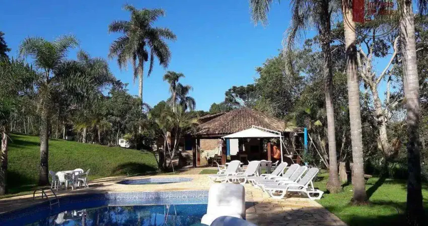 Chácara com 3 dormitórios à venda, 35000 m² por R$ 1.700.000,00 - Centro (São João Novo) - São Roque/SP