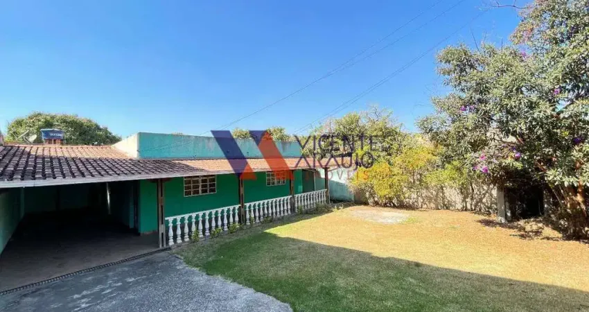 Casa espaçosa de 170m² com potencial para residencial e comercial! Alterosas - Betim/MG