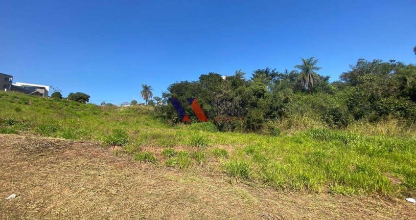 Lote de 1.396m² à Venda no Condomínio Valle da Serra